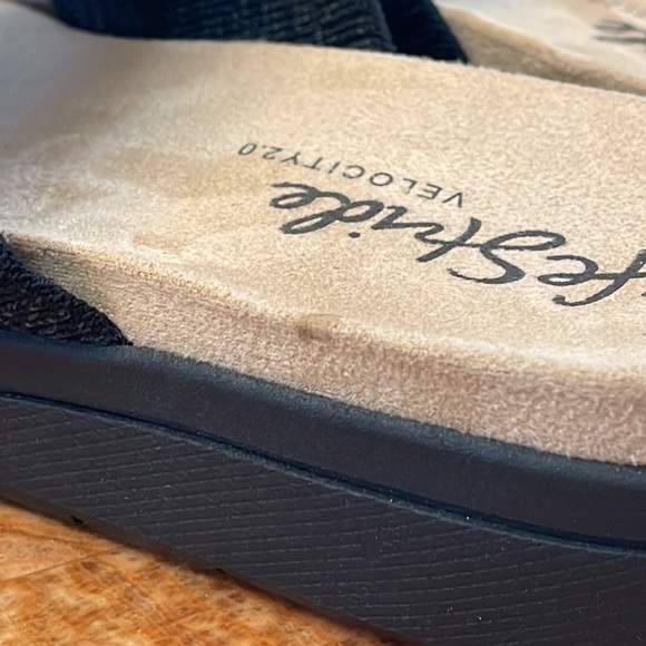 LifeStride | Black Poolside Sandal  Wide Width ZL840 - Picture 7 of 16